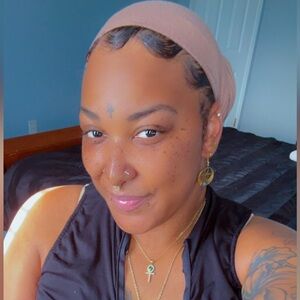 Meet your Posher, Makayla